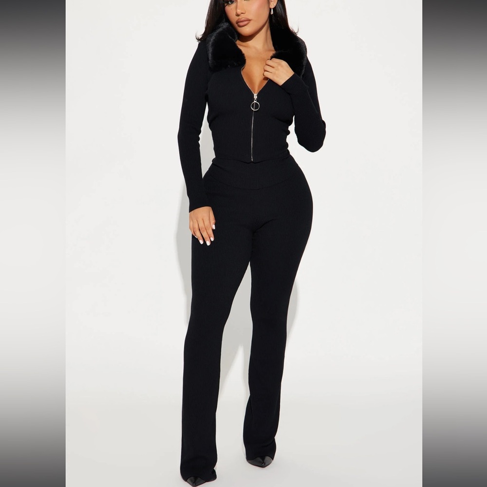 Two piece set